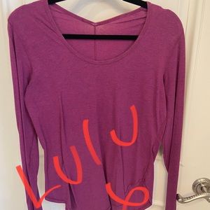 LULULEMON SIZE 6 LONG SLEEVE SHIRT